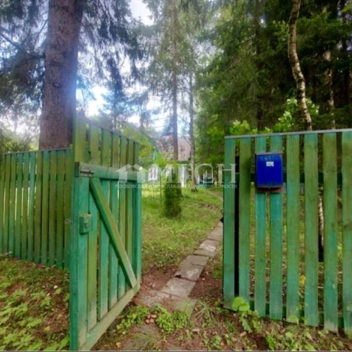 Продаётся участок 21 сот. (Осташковское ш.) Посёлок городского типа Зеленоградский, городской округ Пушкинский, Коммунистическая улица, 18