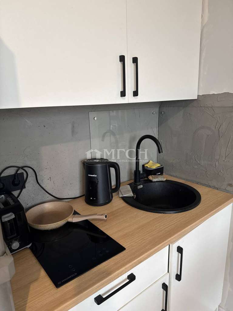 Продажа 1-комнатной квартиры у метро Пыхтино. Улица Лётчика Ульянина, 3А