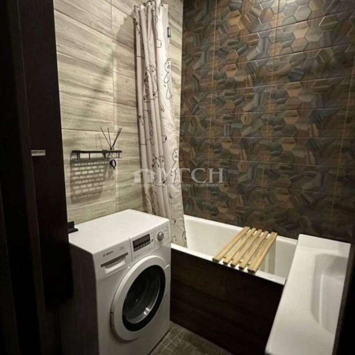 Продаётся двухкомнатная квартира у м.Тульская. Москва, ЮАО, Даниловский район, Малая Тульская улица, 2/1к4