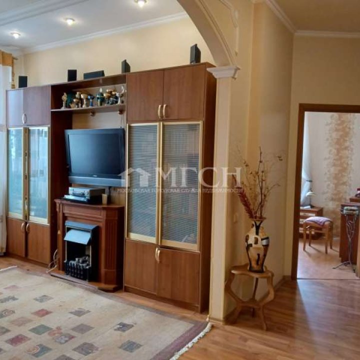 Продаётся трёхкомнатная квартира. Ивантеевка, городской округ Пушкинский, Пионерская улица, 9