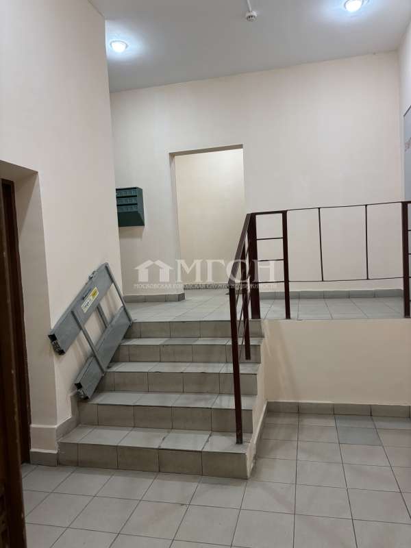 Продажа 3-комнатной квартиры у метро Панфиловская. Улица Маршала Рыбалко, 2к1