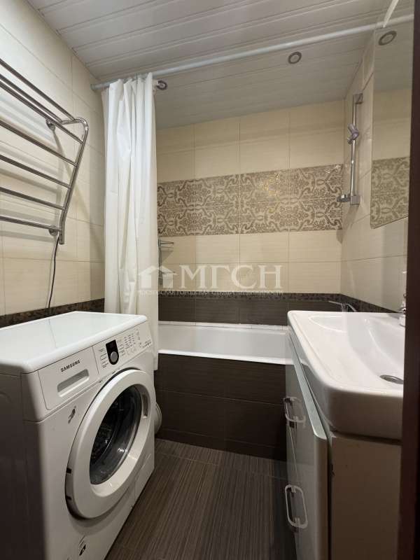 Продажа 2-комнатной квартиры у метро Люблино. Улица Маршала Баграмяна, 3