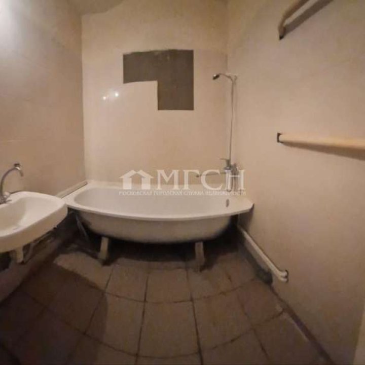 Продаётся двухкомнатная квартира у м.Речной вокзал. Москва, САО, район Левобережный, Валдайский проезд, 10к1