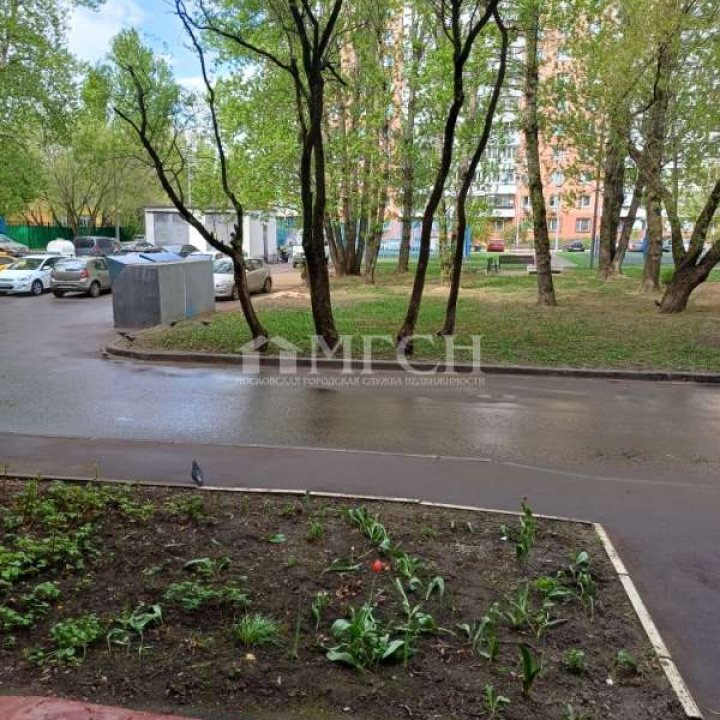 Продаётся трёхкомнатная квартира у м.Реутов. Москва, ВАО, район Ивановское, улица Сталеваров, 14к4
