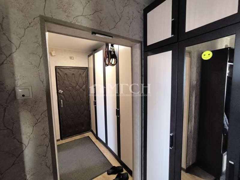 Продажа 3-комнатной квартиры у метро Улица Скобелевская. Старонародная улица, 4