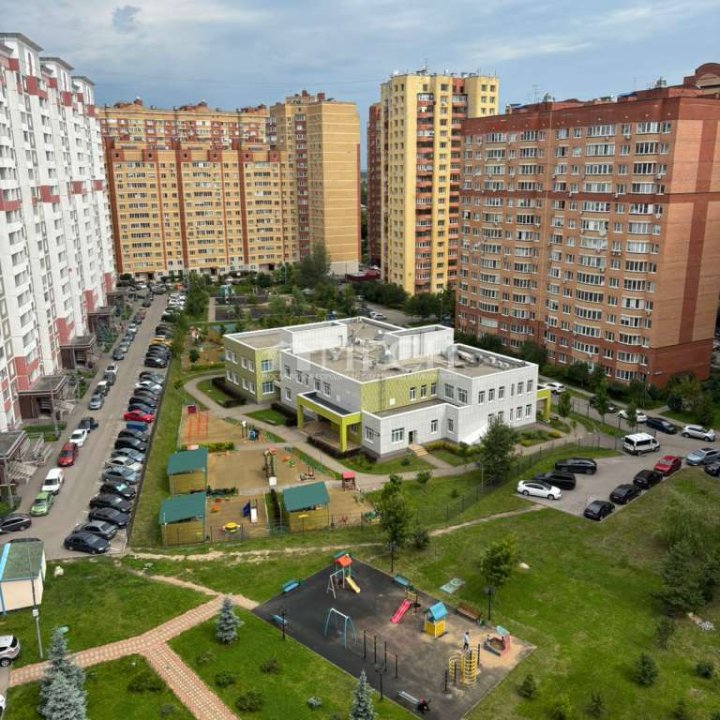 Продаётся однокомнатная квартира. Химки, городской округ Химки, микрорайон Подрезково, 1-я Лесная улица, 2