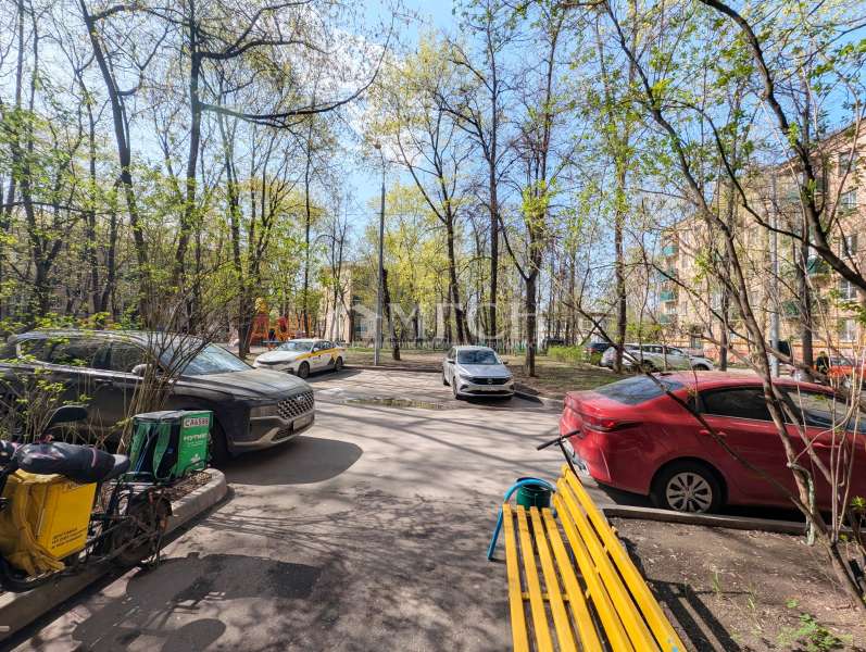 Продажа 3-комнатной квартиры у метро Электрозаводская. Улица Семёновский Вал, 10к2