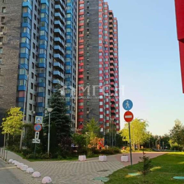 Продаётся двухкомнатная квартира. Деревня Подолино, городской округ Химки, микрорайон Велтон Парк Новая Сходня, Солнечная улица, 4