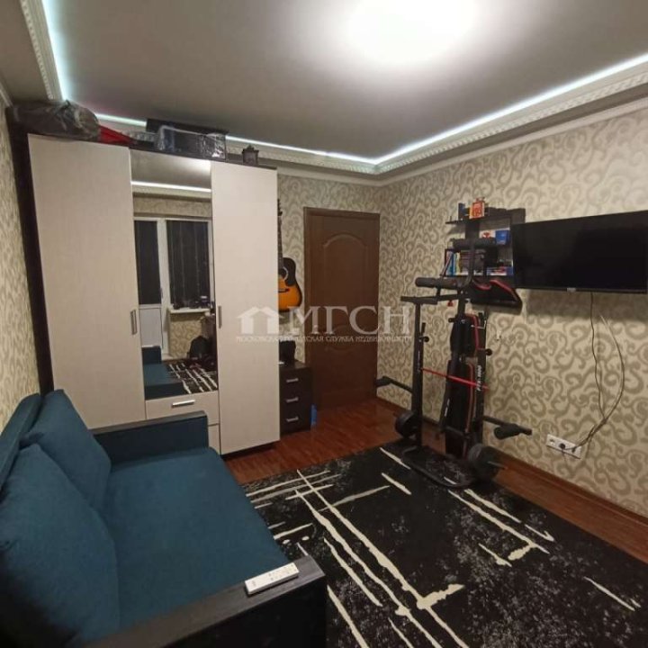 Продаётся трёхкомнатная квартира. Балашиха, городской округ Балашиха, микрорайон Южный, улица Некрасова, 11