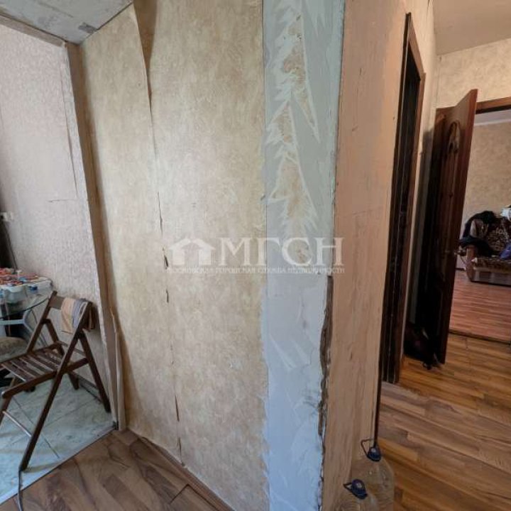 Продаётся двухкомнатная квартира у м.Кантемировская. Москва, ЮАО, 14-й квартал Ленина-Дачного, Севанская улица, 48к1