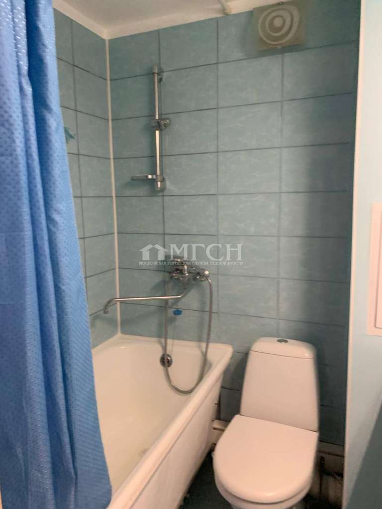 Продажа 1-комнатной квартиры у метро Пражская. Сумская улица, 6к1