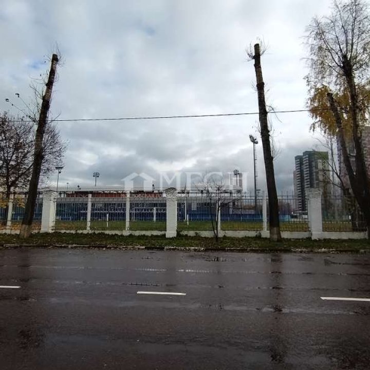 Продаётся двухкомнатная квартира у м.Медведково. Королёв, городской округ Королёв, микрорайон Черёмушки, улица Гагарина, 50