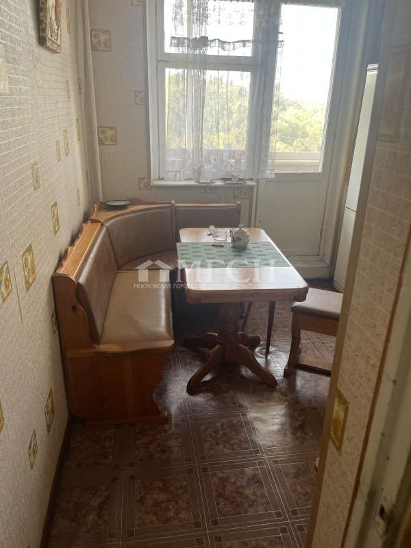 Продажа 1-комнатной квартиры у метро Орехово. Улица Маршала Захарова, 16к1