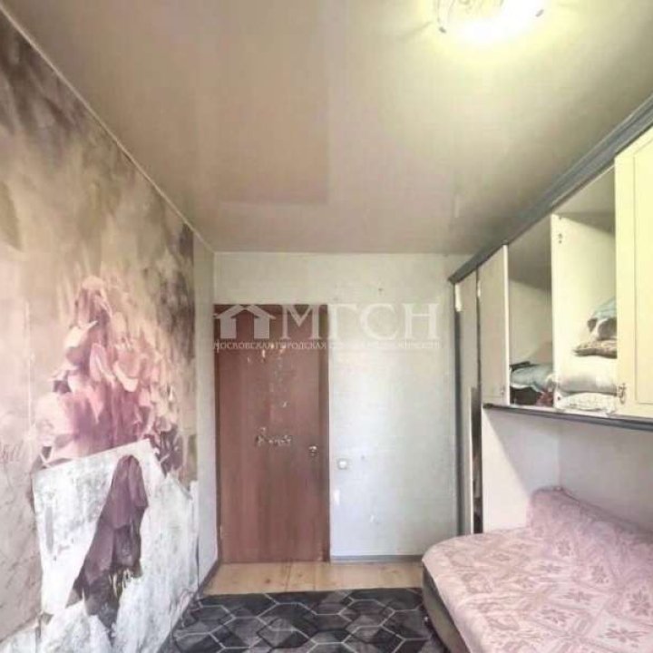 Продаётся двухкомнатная квартира у м.Медведково. Москва, СВАО, 12-й квартал, улица Грекова, 4