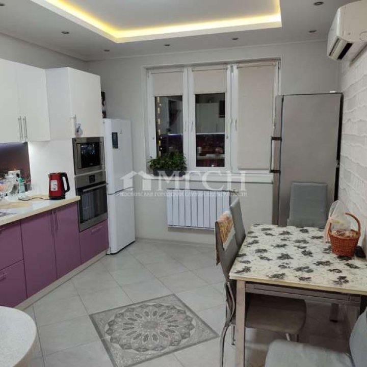 Продаётся двухкомнатная квартира. Посёлок городского типа Путилково, городской округ Красногорск, жилой комплекс Ап-квартал Новое Тушино, Новотушинская улица, 4