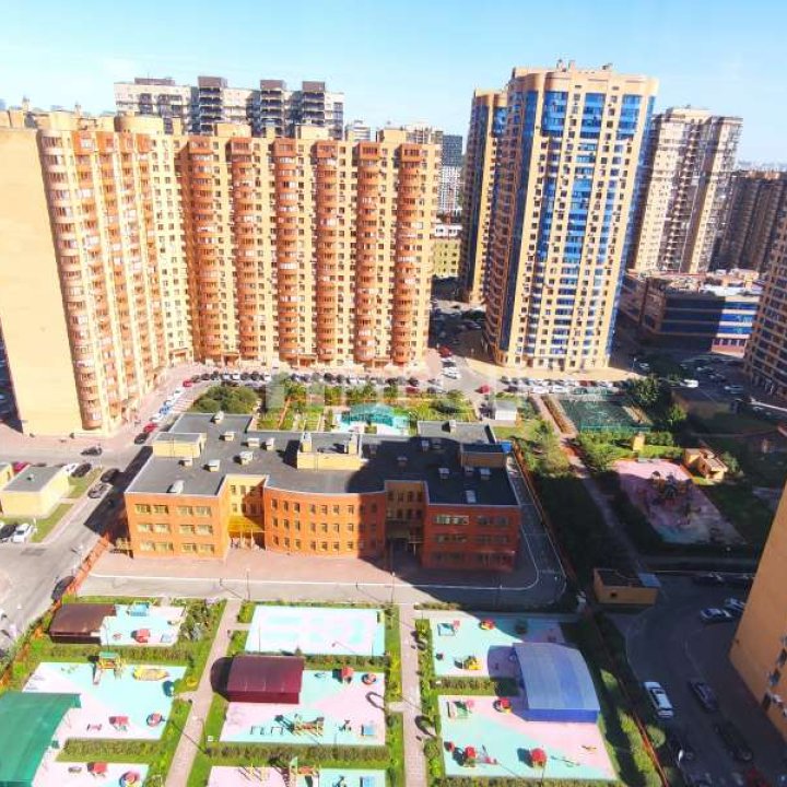 Продаётся пятикомнатная квартира. Реутов, городской округ Реутов, микрорайон 10А, улица Октября, 38