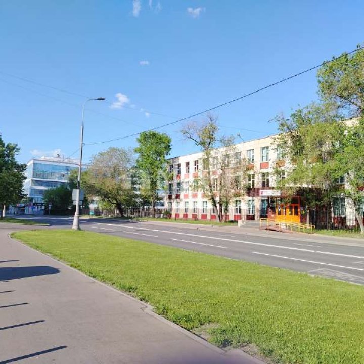 Продаётся двухкомнатная квартира у м.Улица академика Янгеля. Москва, ЮАО, 15-й микрорайон, Кировоградская улица, 42к1