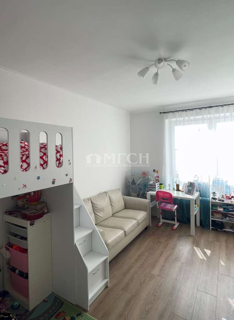 Продажа 3-комнатной квартиры у метро Озёрная. Малая Очаковская улица, 6